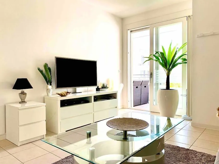 Luxury Apartment Centre. Pool. Beach And Shopping Lido di Jesolo