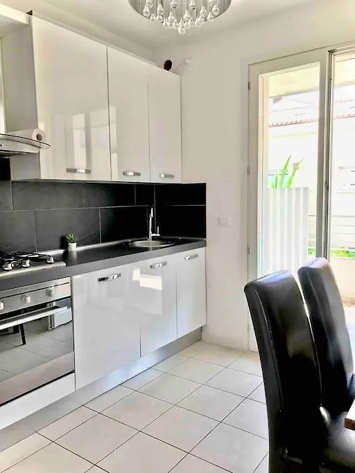 Luxury Apartment Centre. Pool. Beach And Shopping Lido di Jesolo